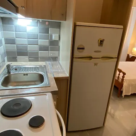 Apartman Karavias Vlicho *