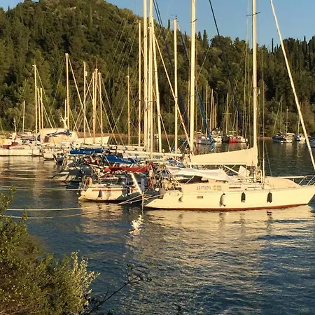 Appartement Karavias Vlicho Vlikhón