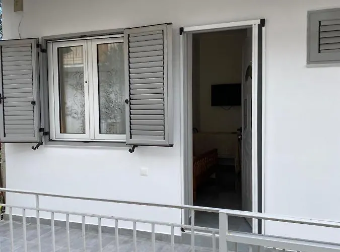 Karavias Vlicho Apartamento